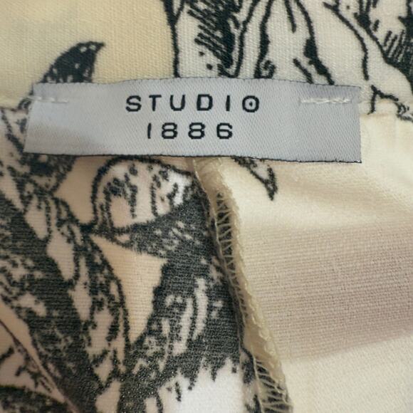 Studio 1886 women’s light weight floral plus size 3X blouse #3604 - Picture 3 of 7